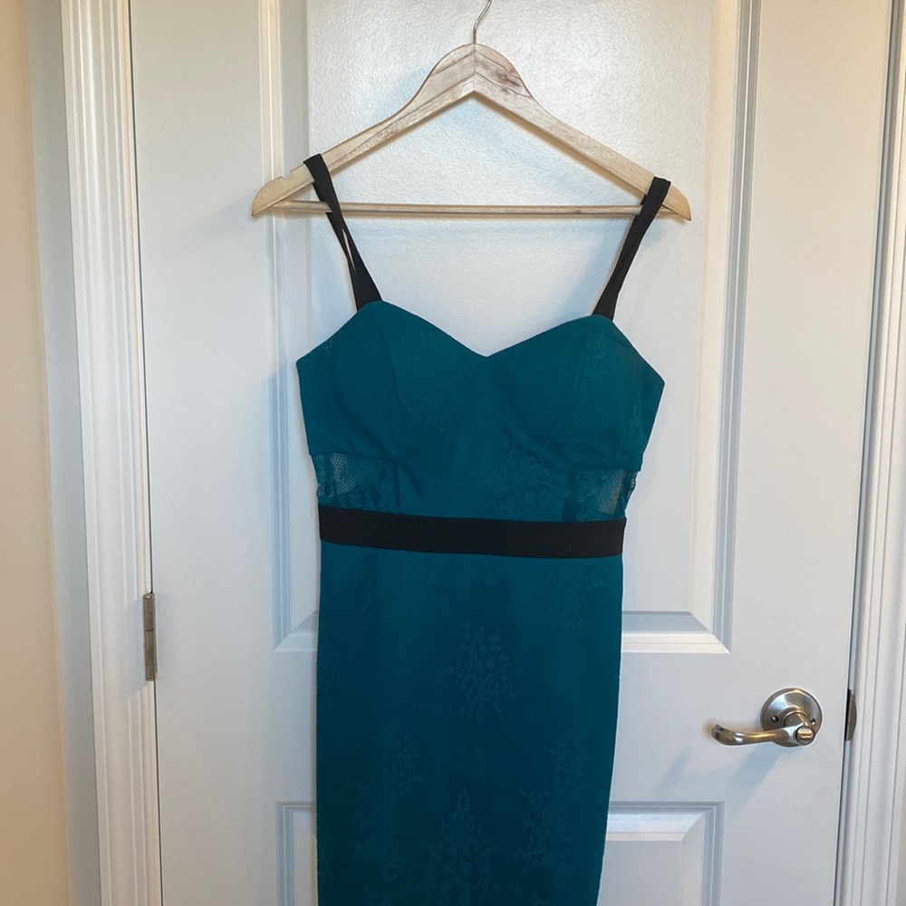 Lace Midi Bebe Dress